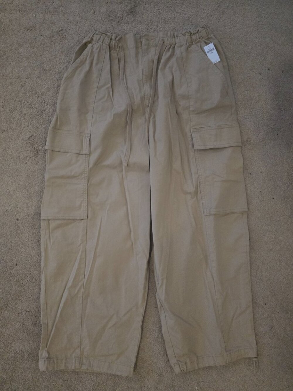 GAP Organic Cotton Cargo Parachute Pants (S/M) - Picture 2 of 2